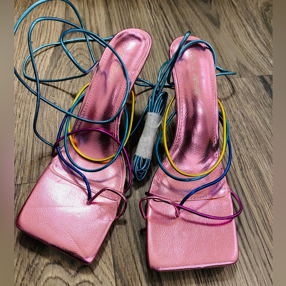 PLT. Size 10. Never worn.